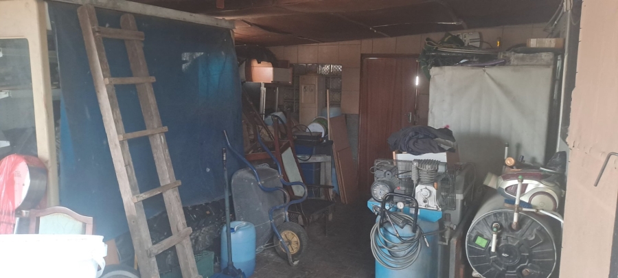 2 Bedroom Property for Sale in The Hague Western Cape